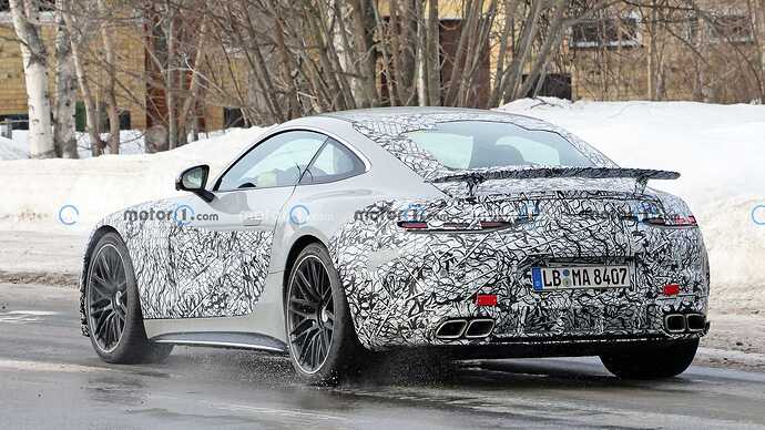2024-mercedes-amg-gt-s-e-performance-rear-view-spy-photo (4)