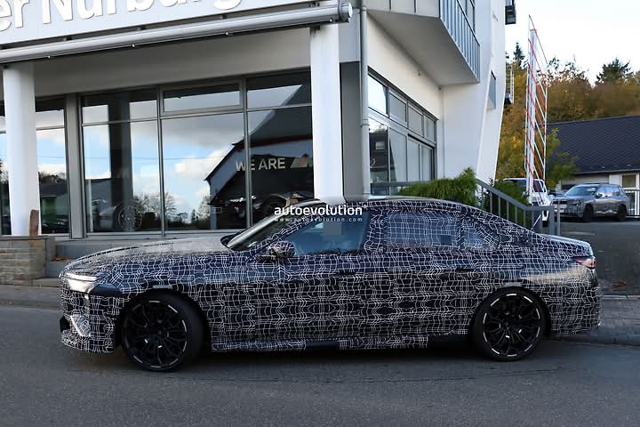 alpina-prepping-new-7er-flagship-sedan-spied-in-a-premiere_13