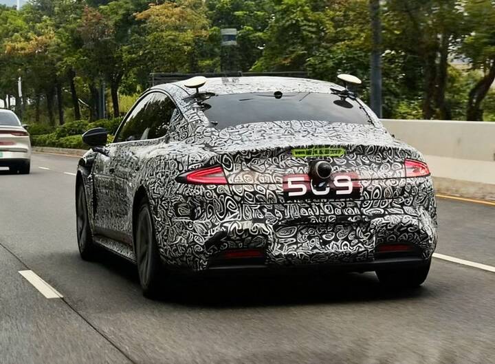 imgi_21_2027 xiaomi-su7-prototypes-spotted_3