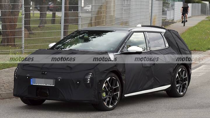 Fotos espía del KIA EV4 GT, el compacto eléctrico que amenaza al ID.3 GTX y a Tesla 0