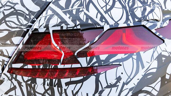 Mercedes-AMG sube el listón con un potente Clase S más tecnológico que se descubre en estas fotos espía 13