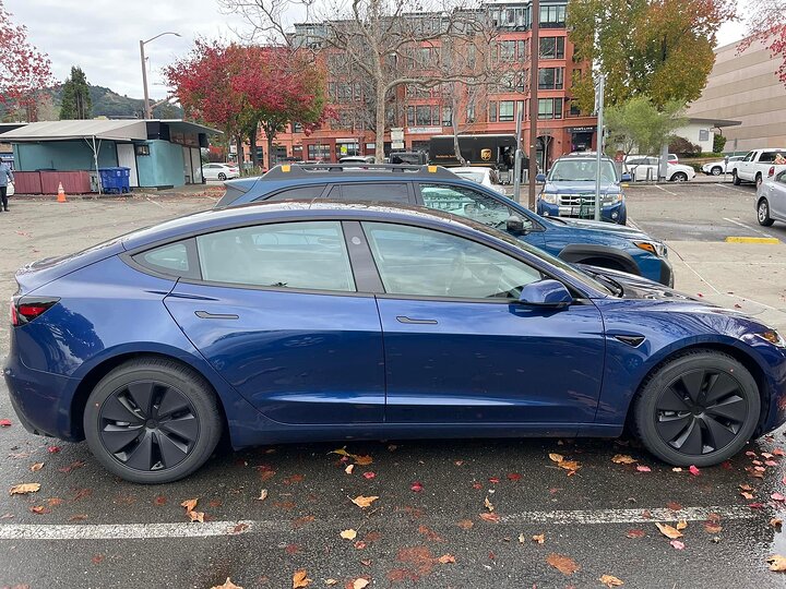 Tesla Model 3 Highland Performance_GCkf5euaIAENmm_