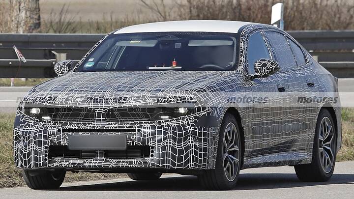 bmw-serie-5-restyling-2026-fotos-espia-2025107129-1741784616_1