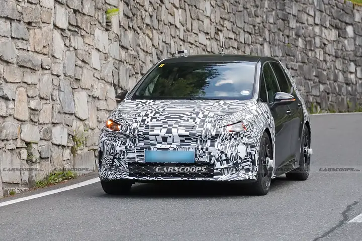 Cupra-Born-facelift-exif-00003-2048x1368
