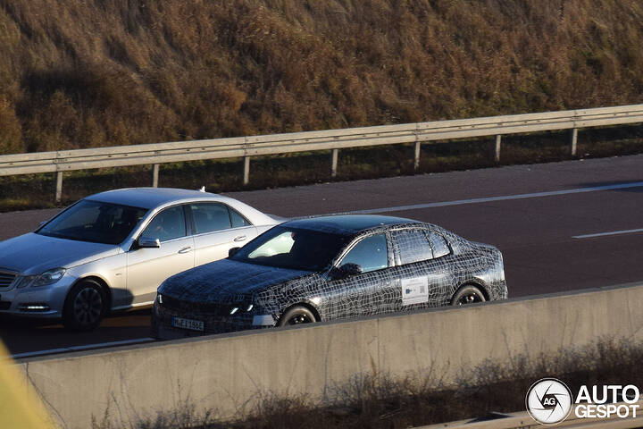 bmw-i3-sedan-na0-91471-c464625122025150657_4