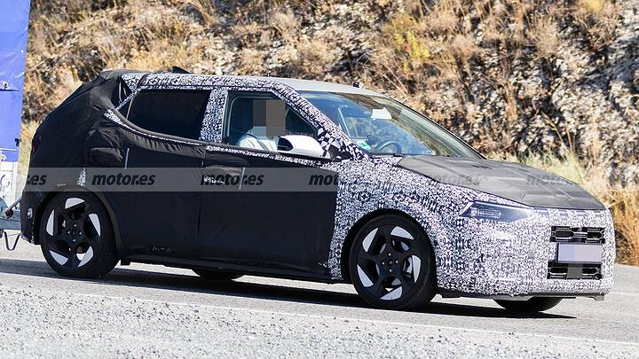 hyundai-i20-2027-fotos-pruebas-desarrollo-2025109921-1756979005_5