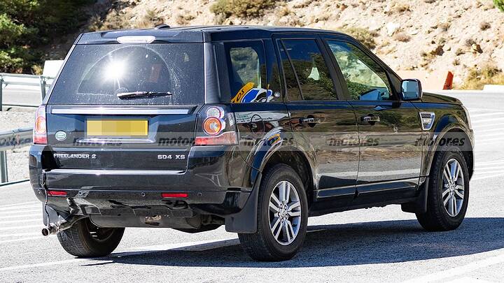 They said the new Freelander would be electric, but Land Rover hasn't given up on diesel 7