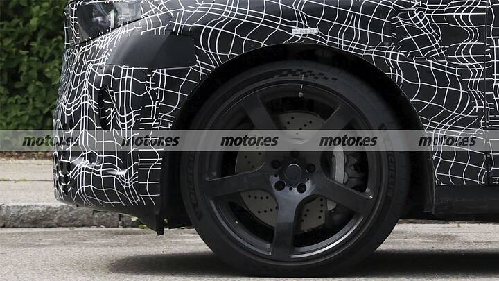 BMW ya prueba el iX5 M70 xDrive, no parece un super-SUV eléctrico pero va a volar 7