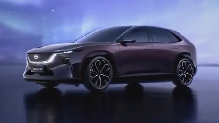 Mazda EZ-60 teaser vid-10