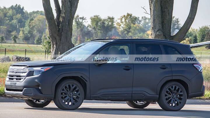 subaru-forester-hybrid-2025-fotos-espia-usa-2024104714-1728994405_5