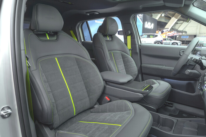 kia ev3 gt ivory silver matt motorshow interior highres 06