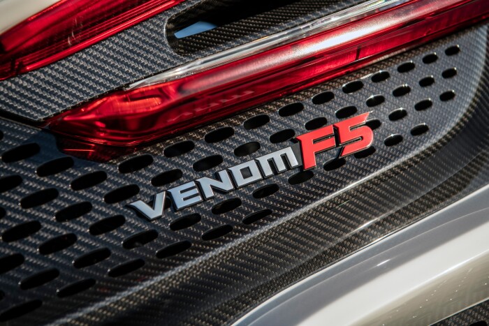 Hennessey-Venom-F5-Revolution-Coupe---26c90f3ca9fe85dbb8.md.jpg