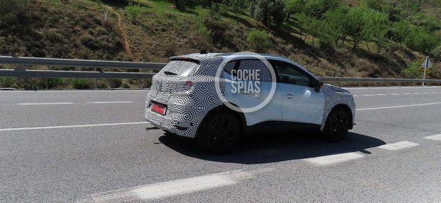 2023 Renault Capture-newcarscoops-com_8