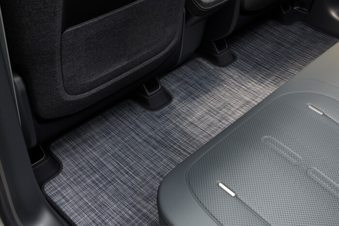 FOOTWELL_MATERIAL_2880x19204e9705892409b450.md.jpeg