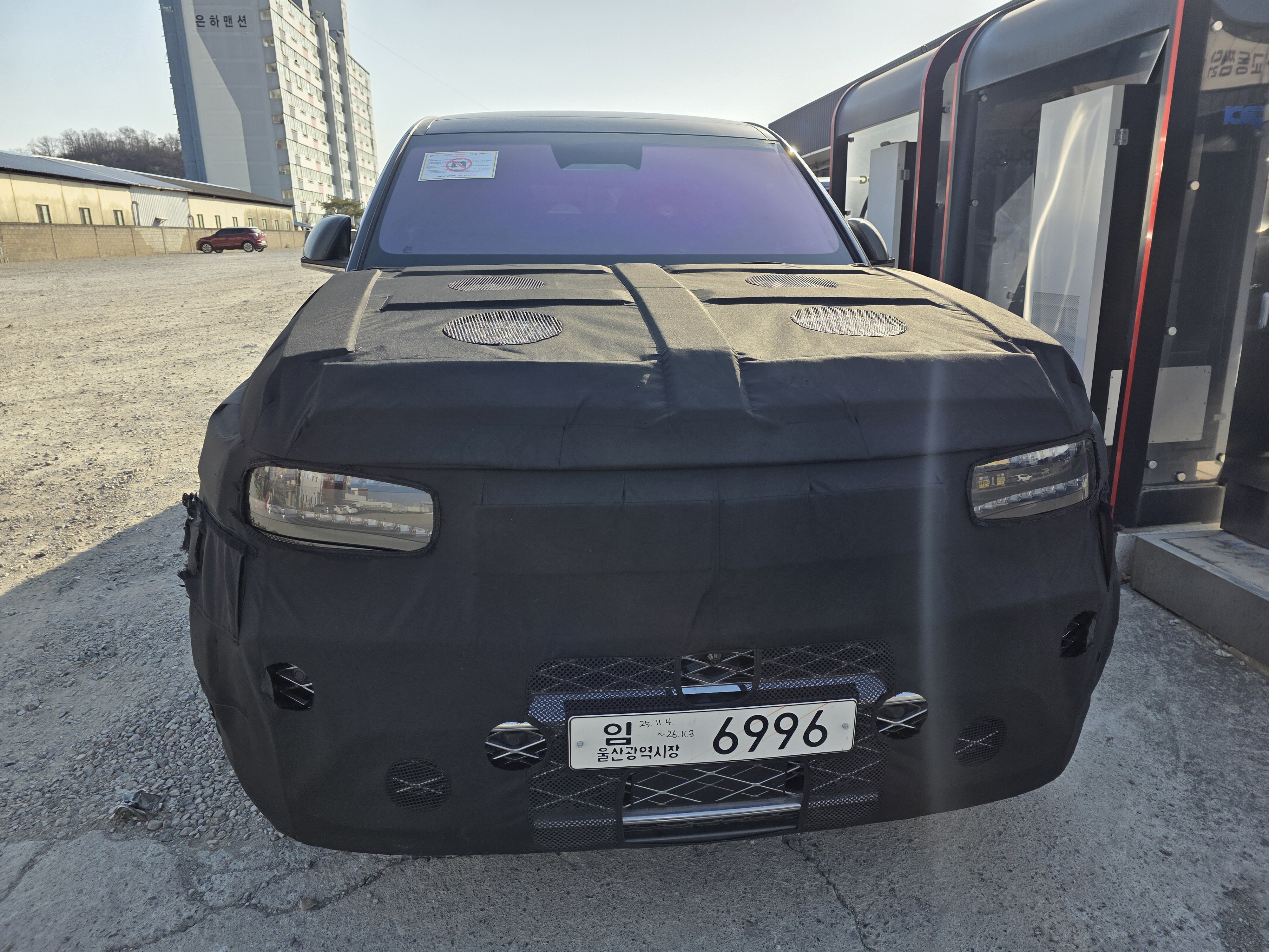 2026 Genesis GV90_newcarscoops_1000006341