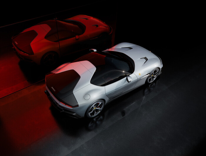 New_Ferrari_V12_ext_01_Design_white09e11e907d807380.md.jpeg