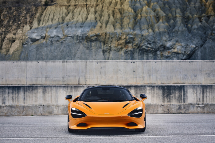 14911-McLaren750SCoup0e061255c2a5f9bf.md.jpeg