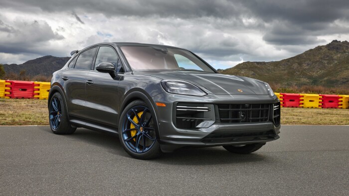 2024-The-new-Cayenne-Turbo-GT-newcarscoops-com_87fb46a01e20cb5c2.md.jpeg